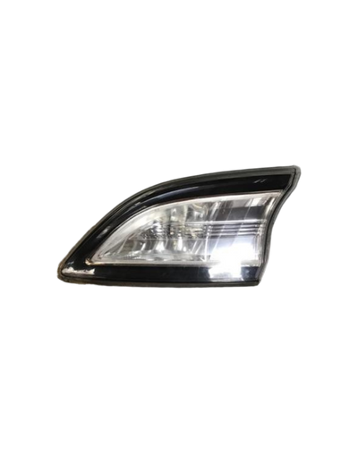 Mazda 3/Axela 09-13 Right Tailgate Light Non Button Type (Used)