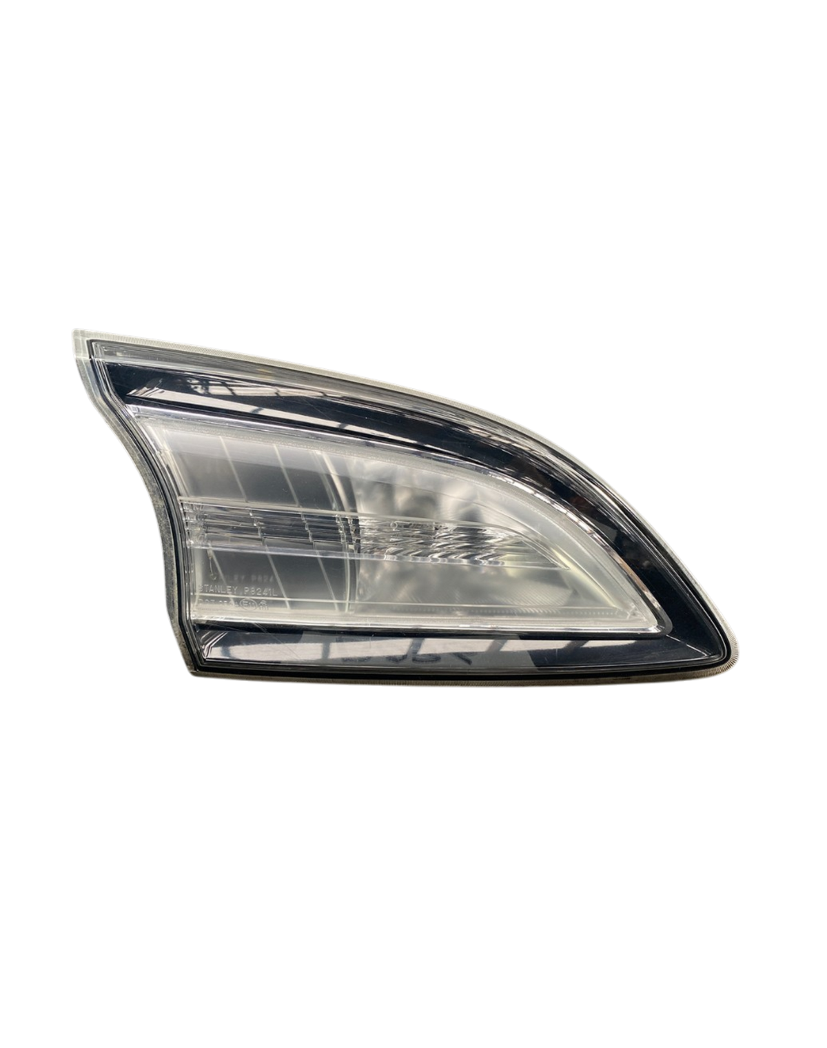 Mazda 3/Axela 09-13 L/R Tailgate Light (Used)