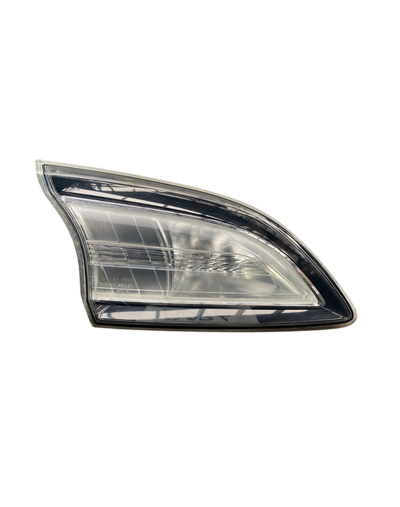 Mazda 3/Axela 09-13 L/R Tailgate Light (Used)