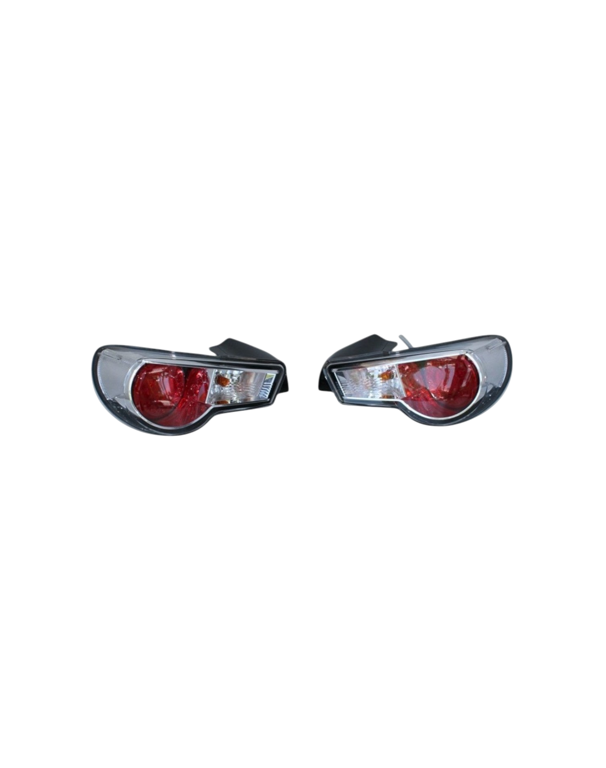 Find My Car Part used taillight set for Toyota 86 and Subaru BRZ ZN6 ZC6 2012-2016 with red and clear lenses